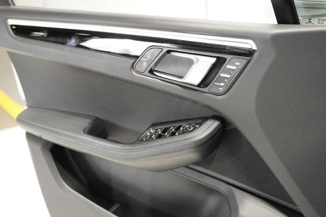 2022 Porsche Macan Vehicle Photo in GRAPEVINE, TX 76051