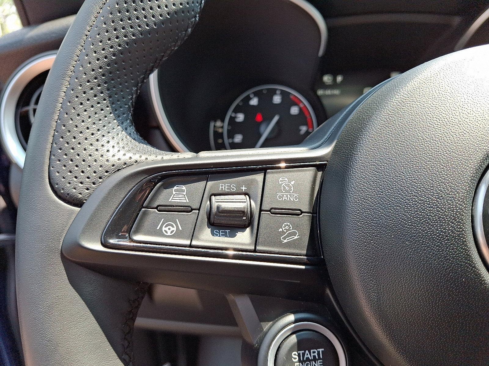 2022 Alfa Romeo Stelvio Vehicle Photo in Willow Grove, PA 19090