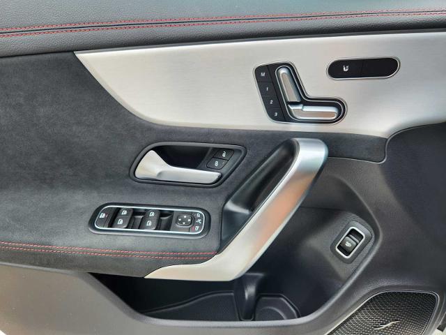 2025 Mercedes-Benz CLA Vehicle Photo in HOUSTON, TX 77079
