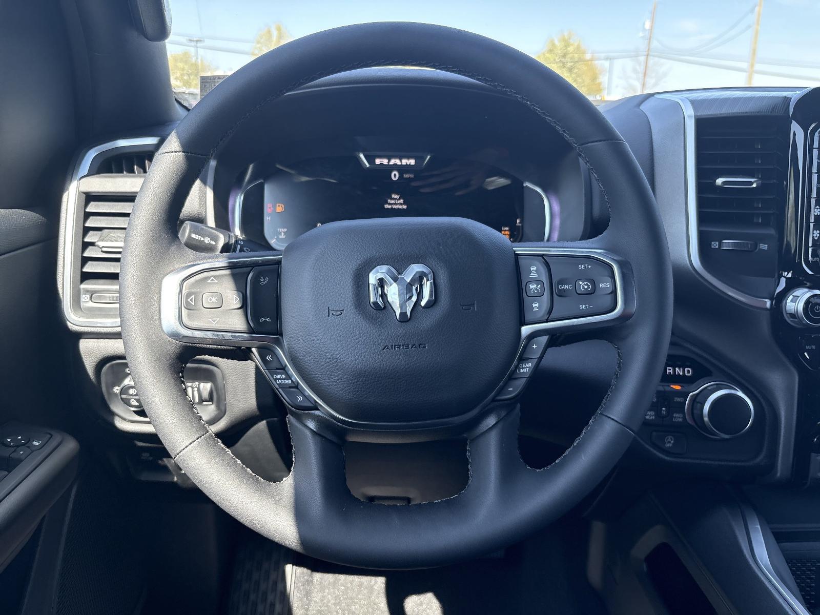 2025 Ram 1500 Vehicle Photo in Mechanicsburg, PA 17050-1707