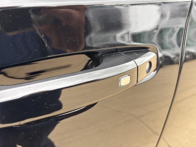 2022 Chevrolet Tahoe Vehicle Photo in Peoria, IL 61615