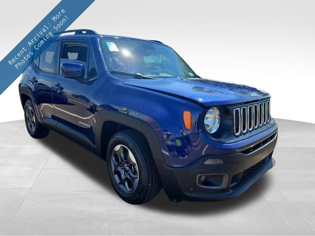 2016 Jeep Renegade Vehicle Photo in Cedar Rapids, IA 52402