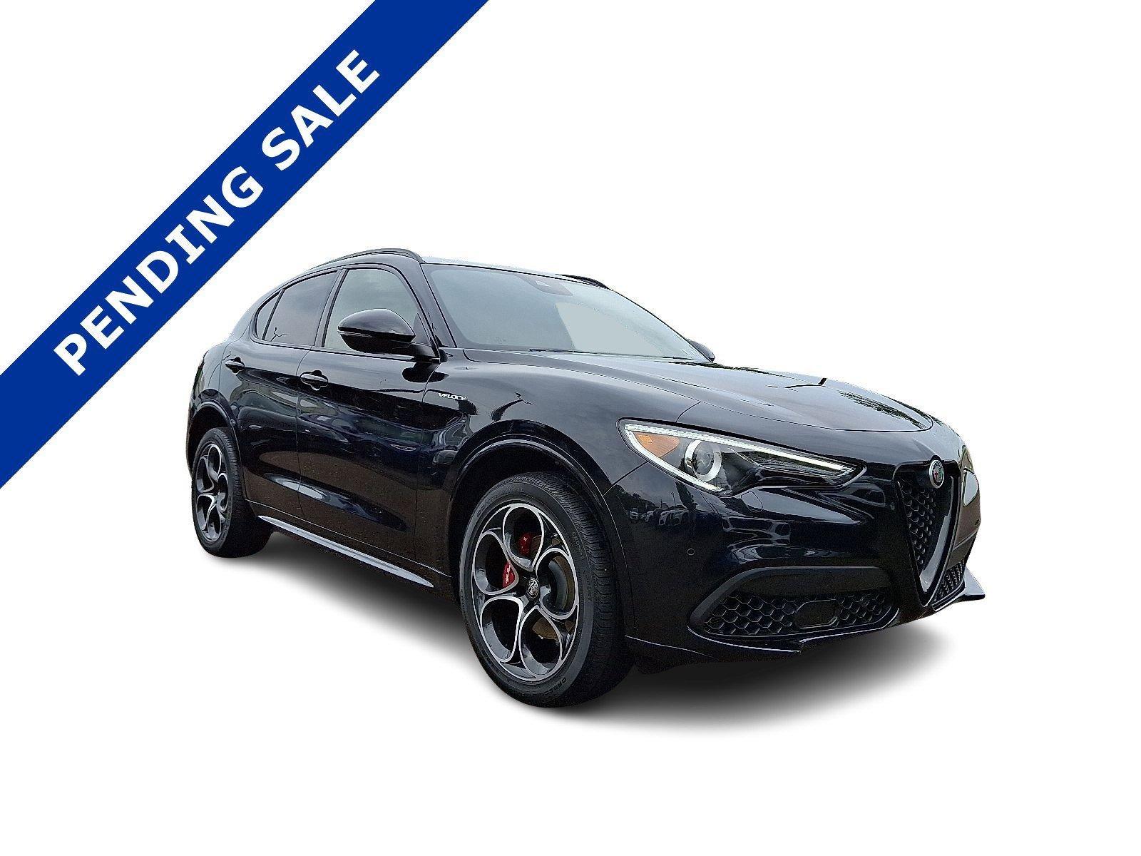 2022 Alfa Romeo Stelvio Vehicle Photo in Willow Grove, PA 19090