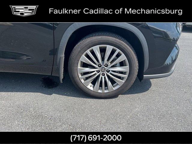 2022 Toyota Highlander Vehicle Photo in MECHANICSBURG, PA 17050-1707