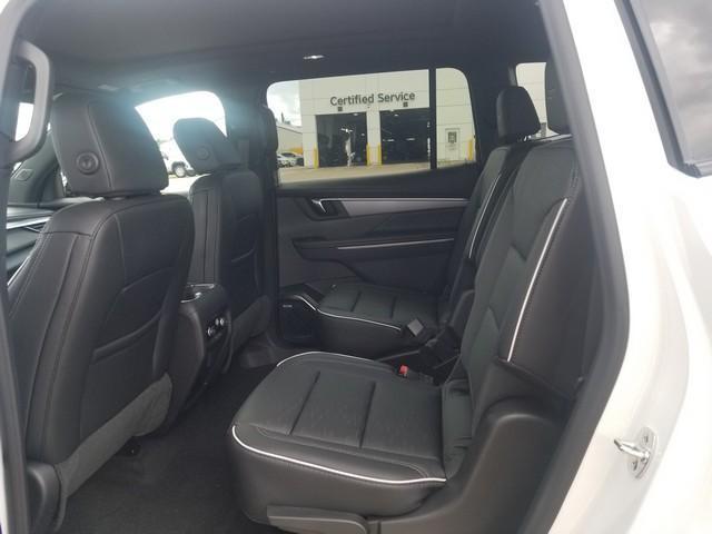 2026 Buick Enclave Vehicle Photo in ELYRIA, OH 44035-6349