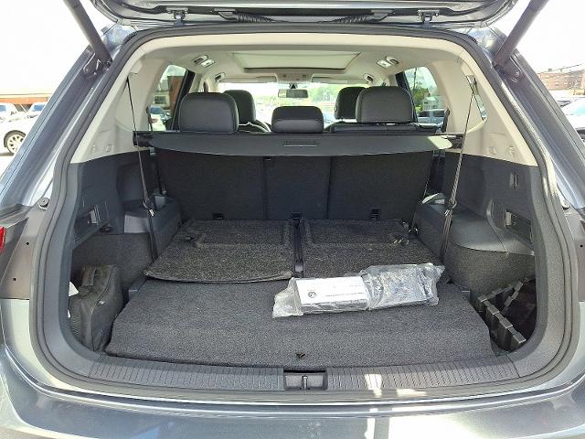 2018 Volkswagen Tiguan Vehicle Photo in HARRISBURG, PA 17111-1033