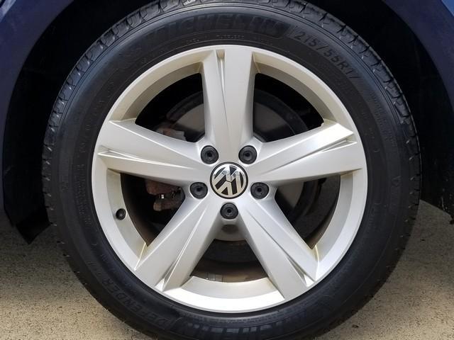 2014 Volkswagen Passat Vehicle Photo in ELYRIA, OH 44035-6349