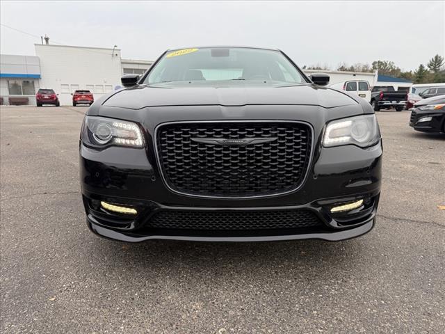 Used 2022 Chrysler 300 Touring L with VIN 2C3CCASG3NH249422 for sale in Alpena, MI