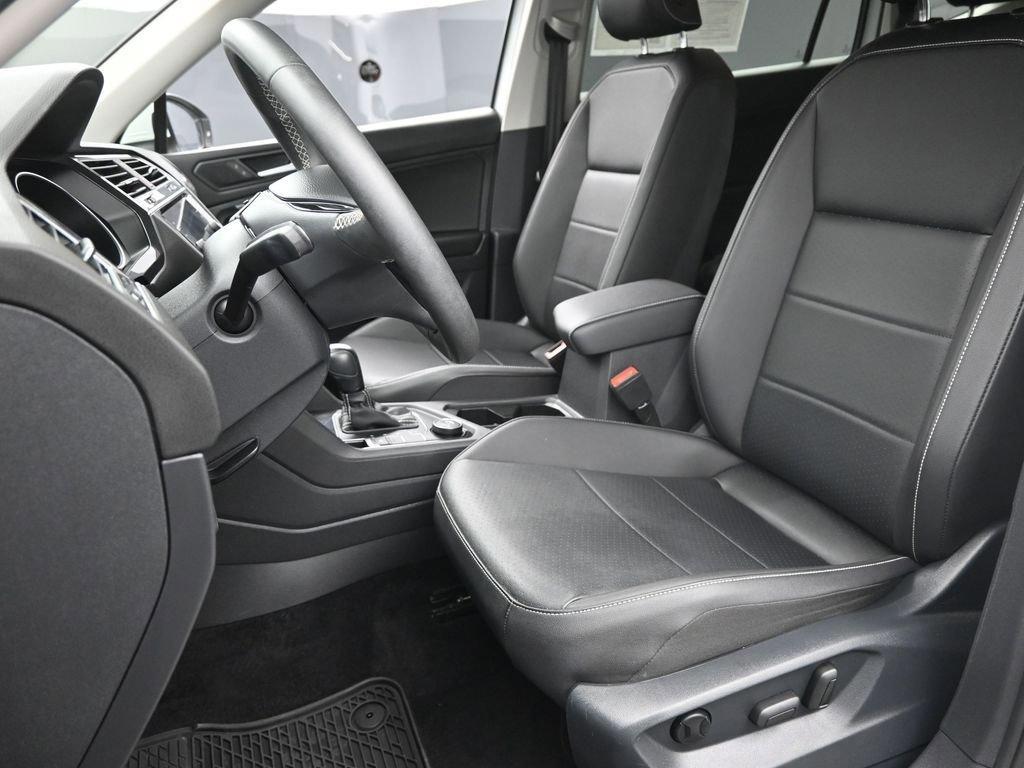 2021 Volkswagen Tiguan Vehicle Photo in Marion, IA 52302