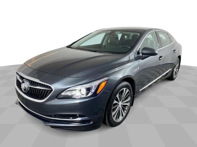 2017 Buick LaCrosse Vehicle Photo in ALLIANCE, OH 44601-4622