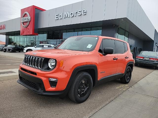 Jeep Renegade's photo