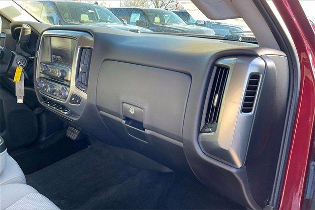 2017 Chevrolet Silverado 1500 Vehicle Photo in INDEPENDENCE, MO 64055-1314