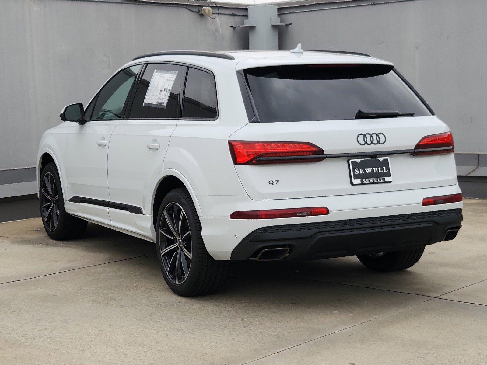 2025 Audi Q7 Vehicle Photo in SUGAR LAND, TX 77478