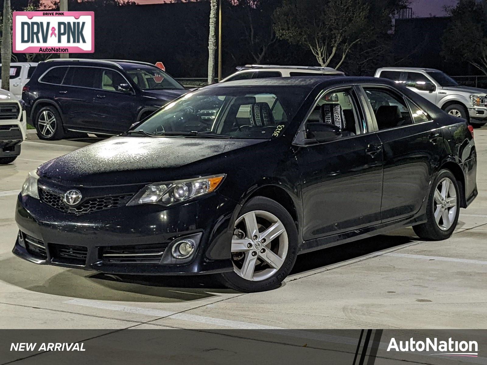 2014 Toyota Camry Vehicle Photo in Davie, FL 33331