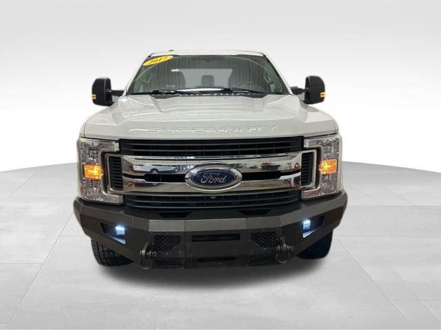 2017 Ford Super Duty F-250 SRW Vehicle Photo in MEDINA, OH 44256-9631