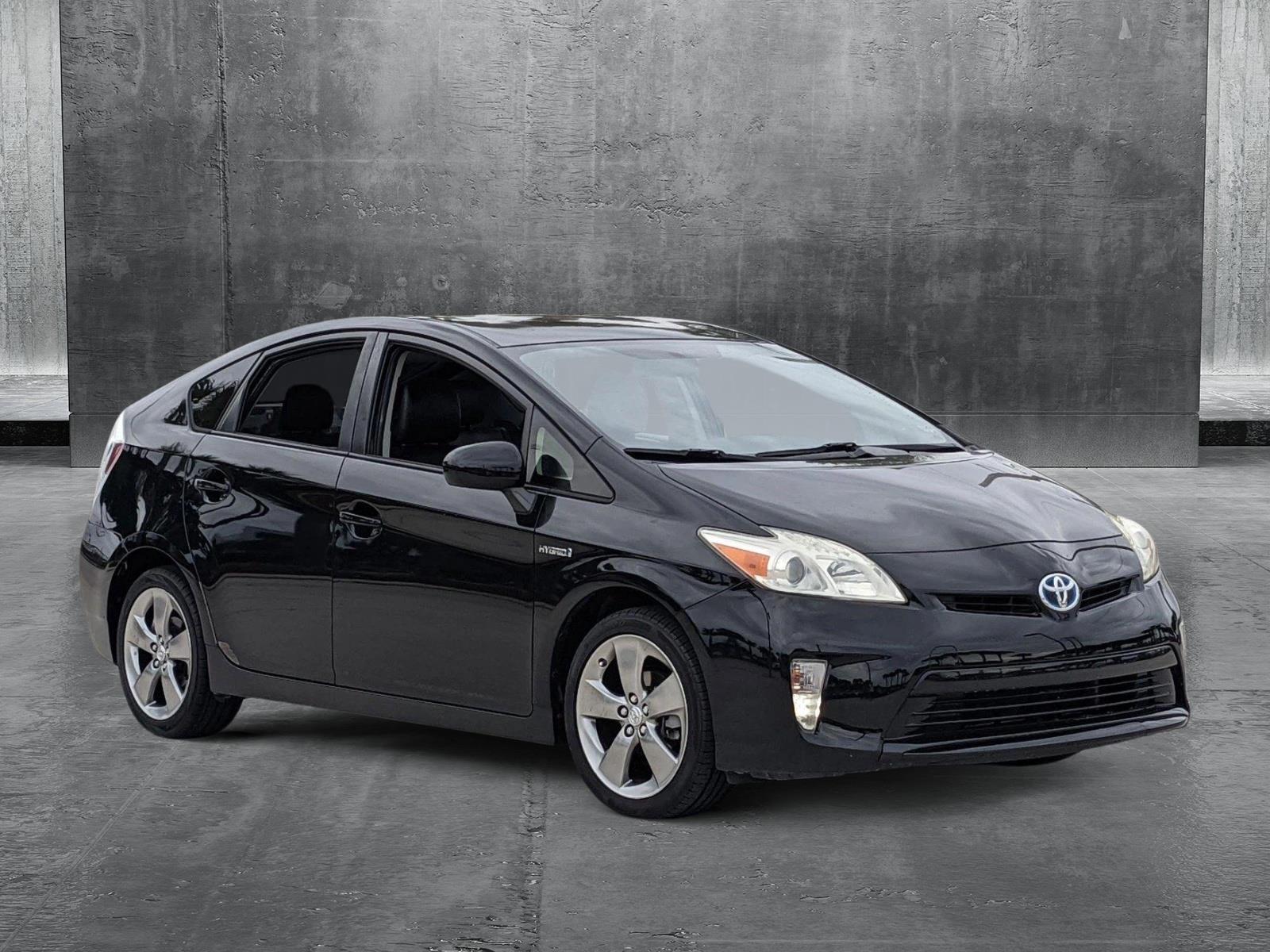 2013 Toyota Prius Vehicle Photo in Davie, FL 33331