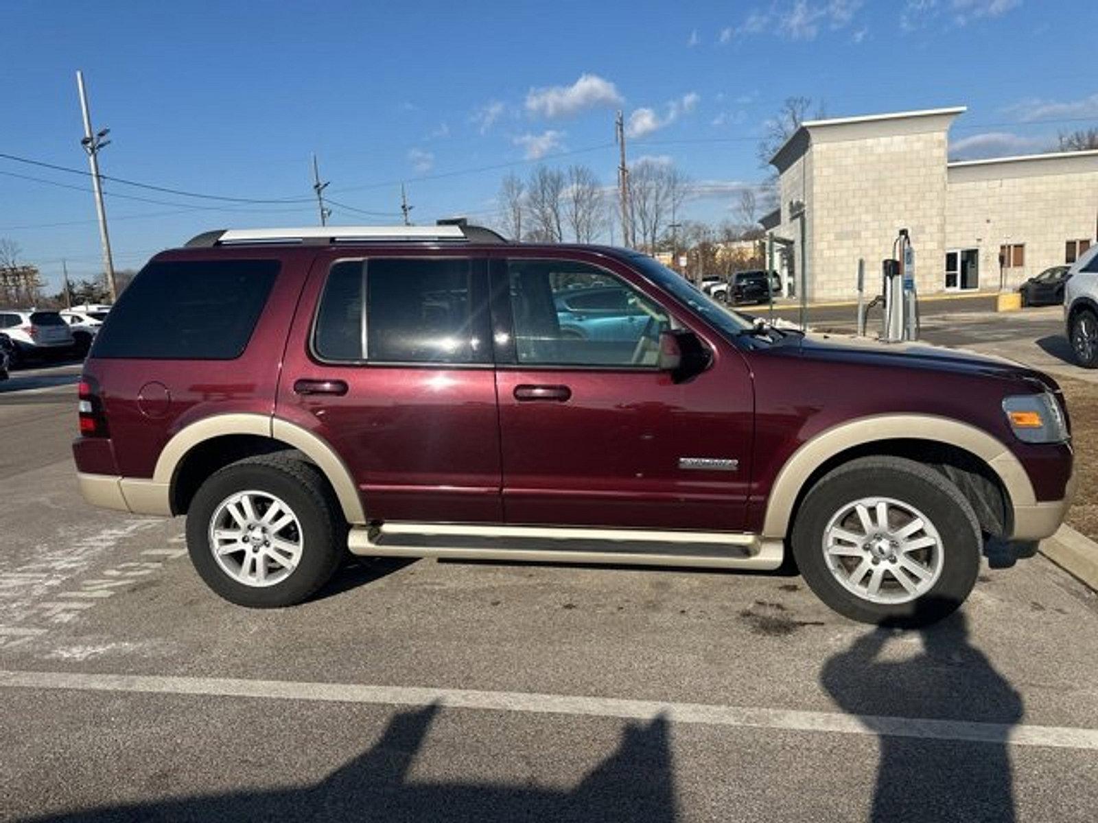 2007 Ford Explorer Vehicle Photo in Trevose, PA 19053