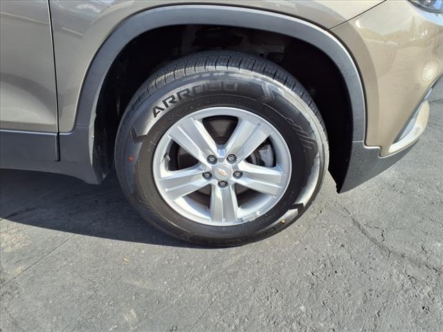 2022 Chevrolet Trax Vehicle Photo in TARENTUM, PA 15084-1435