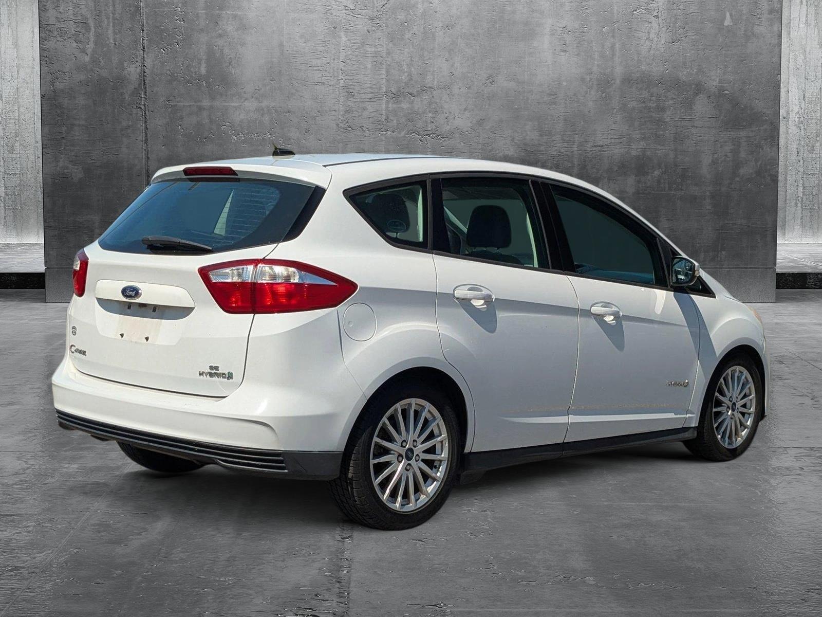 2016 Ford C-Max Hybrid Vehicle Photo in St. Petersburg, FL 33713