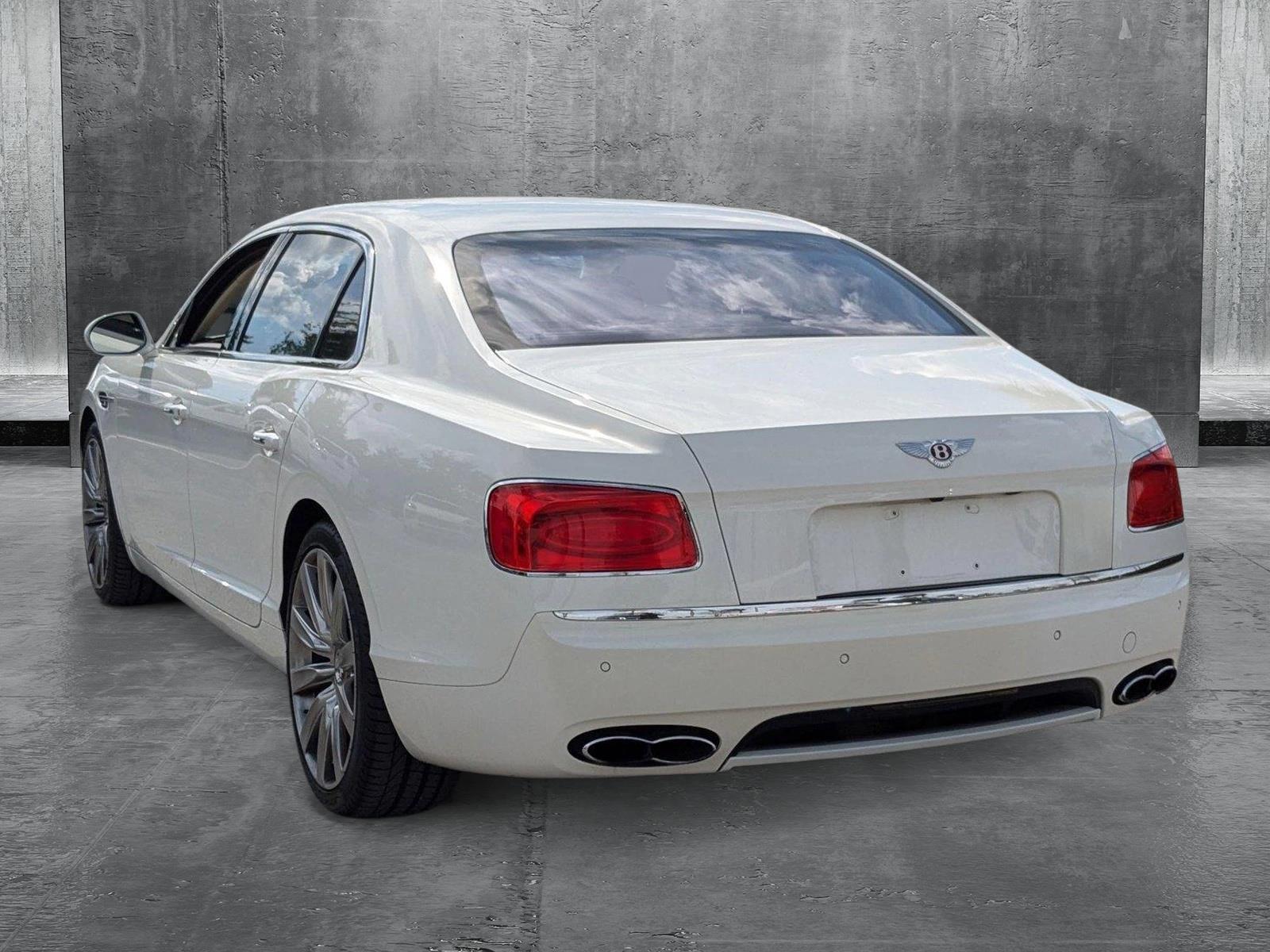 2018 Bentley Flying Spur Vehicle Photo in Miami, FL 33169