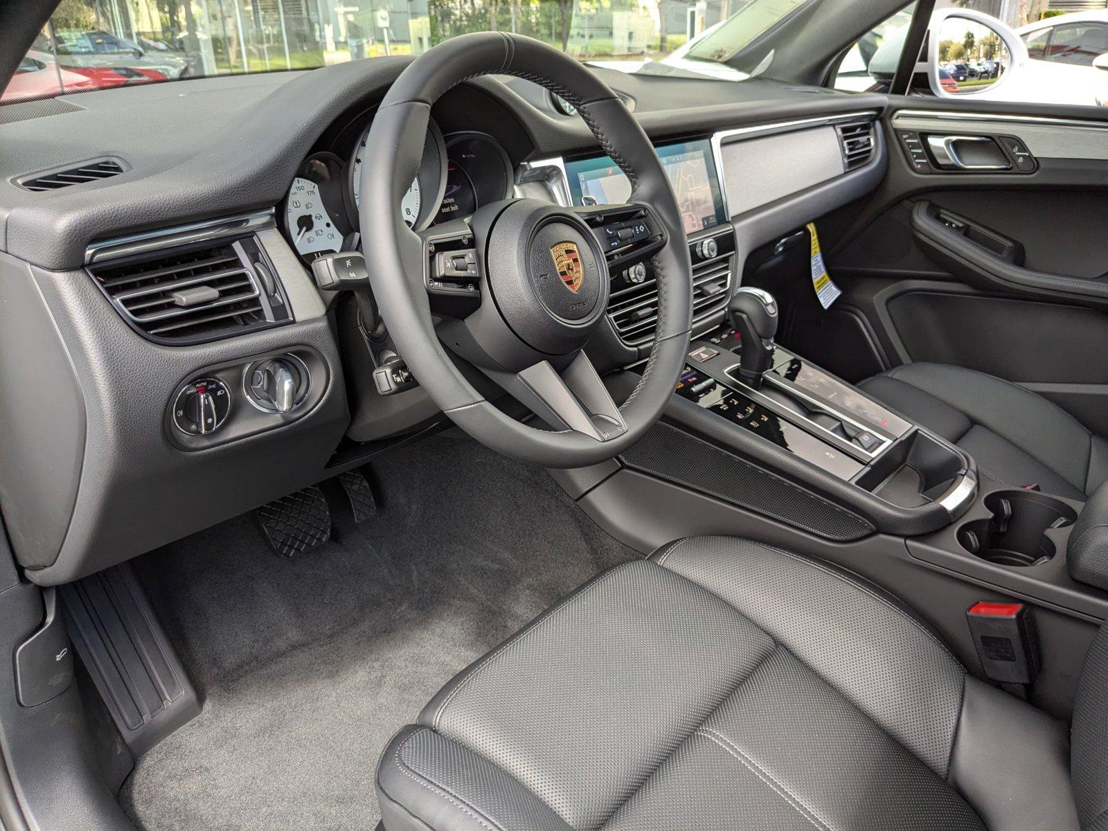 2025 Porsche Macan Vehicle Photo in Maitland, FL 32751