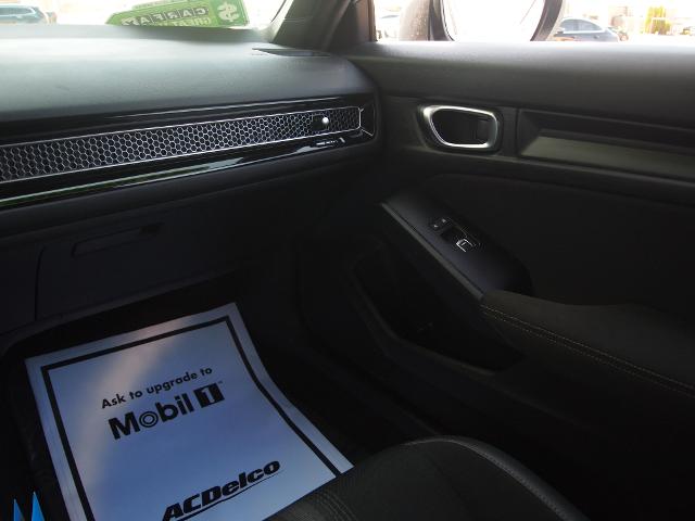 2024 Honda Civic Hatchback Vehicle Photo in MADISON, IN 47250-1611