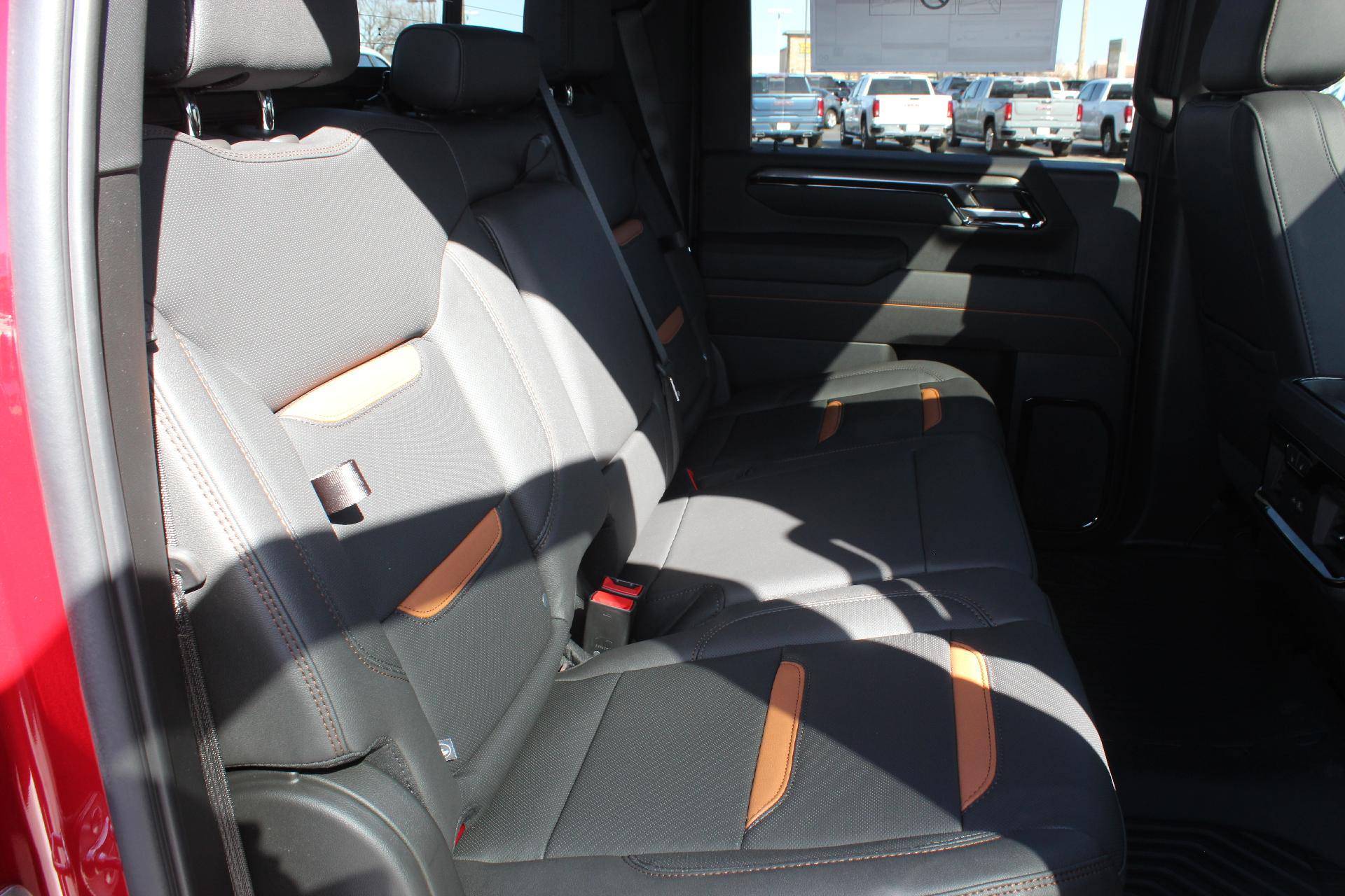 2025 GMC Sierra 2500 HD Vehicle Photo in AURORA, CO 80012-4011