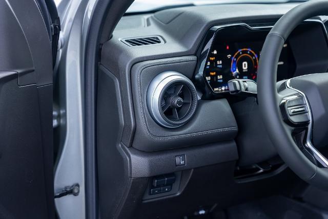 2025 Chevrolet Colorado Vehicle Photo in PLYMOUTH, MA 02360-4801