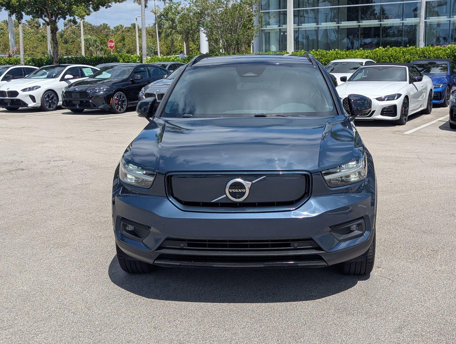 2022 Volvo XC40 Recharge Pure Electric Vehicle Photo in Delray Beach, FL 33444