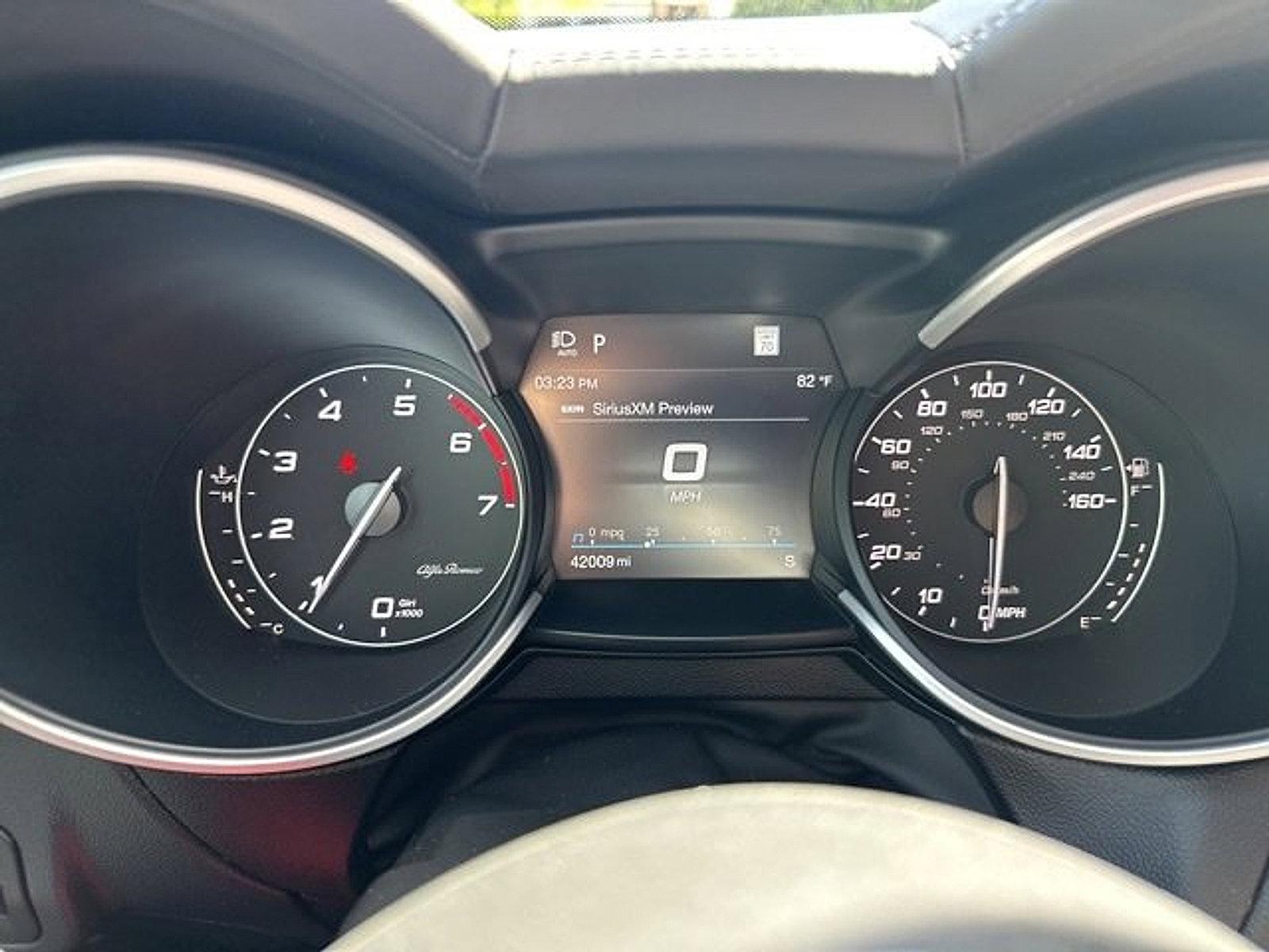 2022 Alfa Romeo Stelvio Vehicle Photo in Willow Grove, PA 19090
