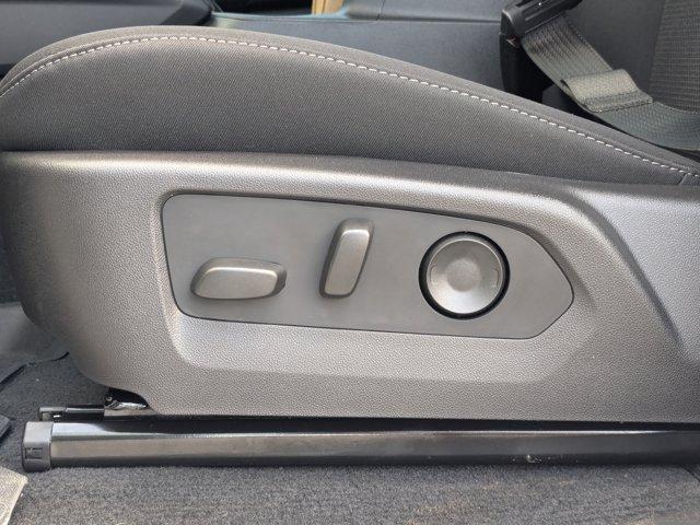 2025 Chevrolet Colorado Vehicle Photo in BRUNSWICK, GA 31525-1881