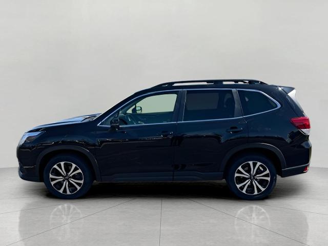 2022 Subaru Forester Vehicle Photo in Oshkosh, WI 54904