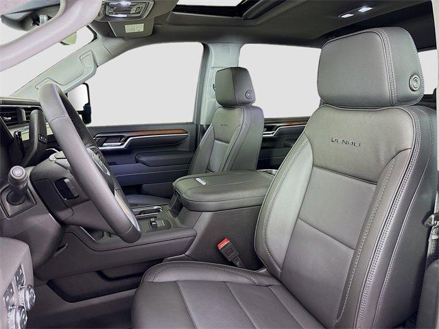 2025 GMC Sierra 3500 HD Vehicle Photo in PUYALLUP, WA 98371-4149