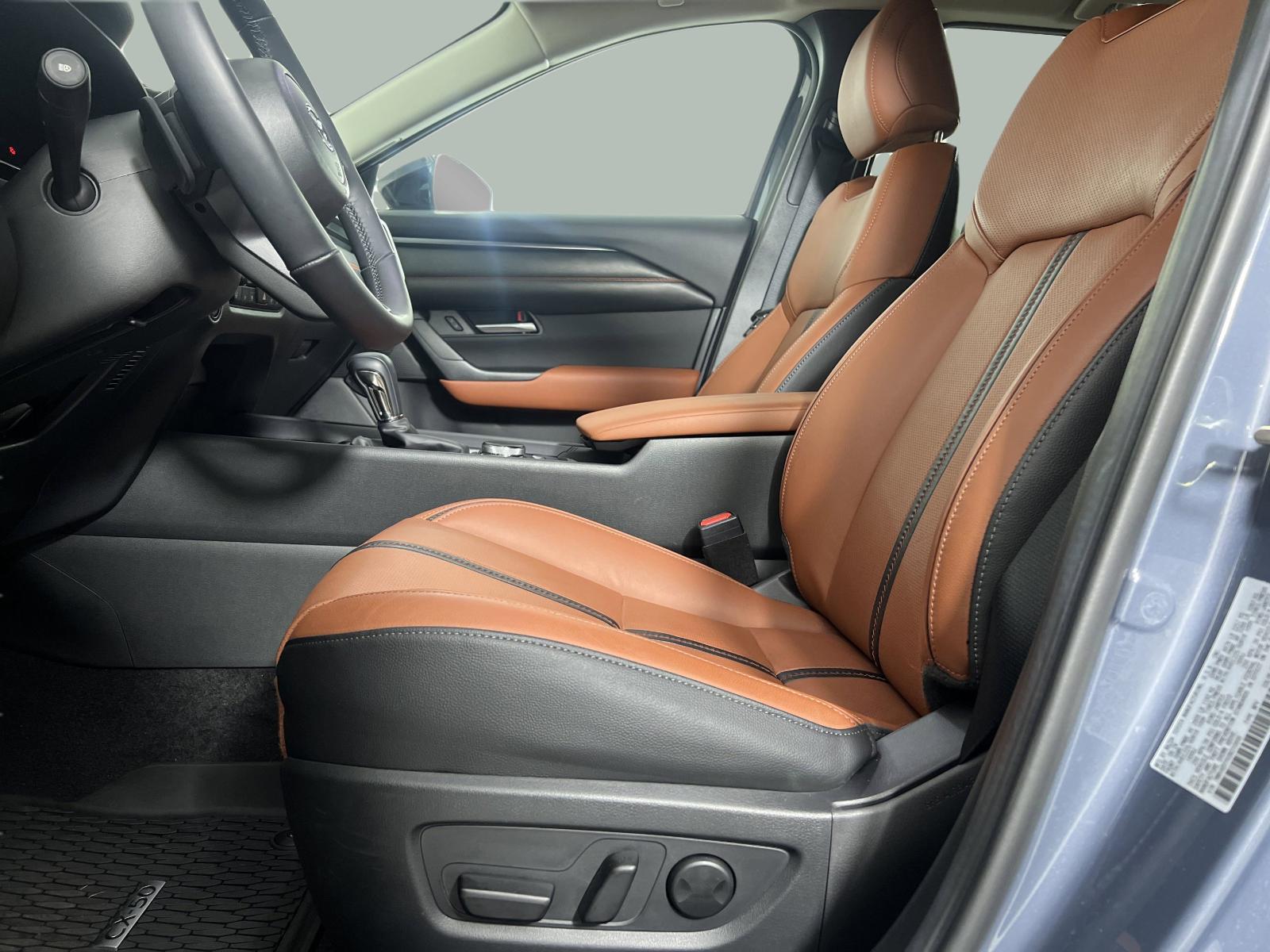 2025 Mazda CX-50 Vehicle Photo in GEORGETOWN, TX 78626-7508