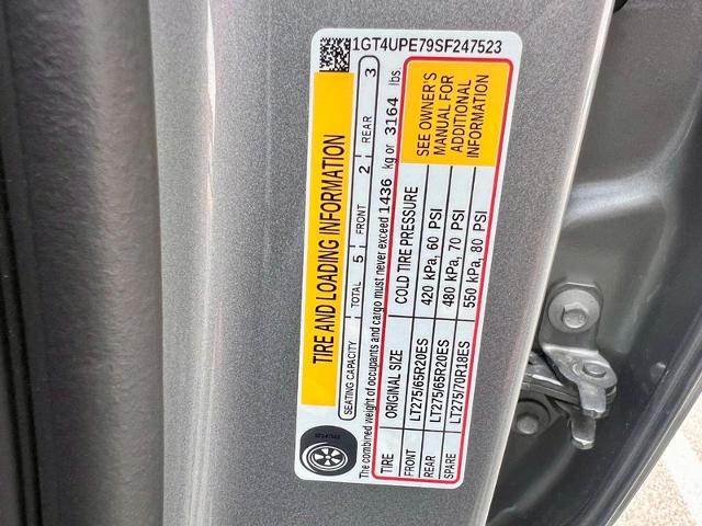 2025 GMC Sierra 2500 HD Vehicle Photo in EFFINGHAM, IL 62401-2832