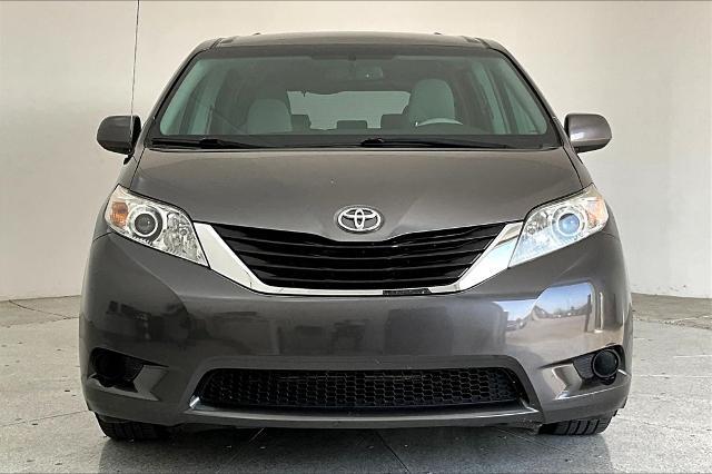 2011 Toyota Sienna Vehicle Photo in Grapevine, TX 76051