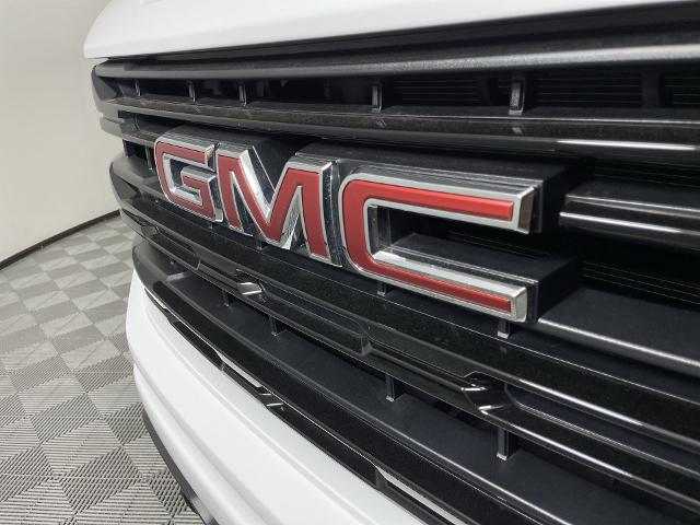 2025 GMC Sierra 1500 Vehicle Photo in GILBERT, AZ 85297-0402