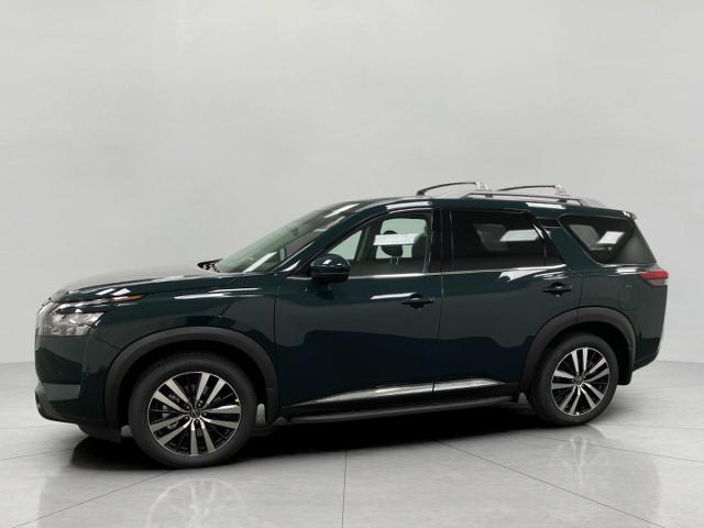 2025 Nissan Pathfinder Vehicle Photo in Appleton, WI 54913