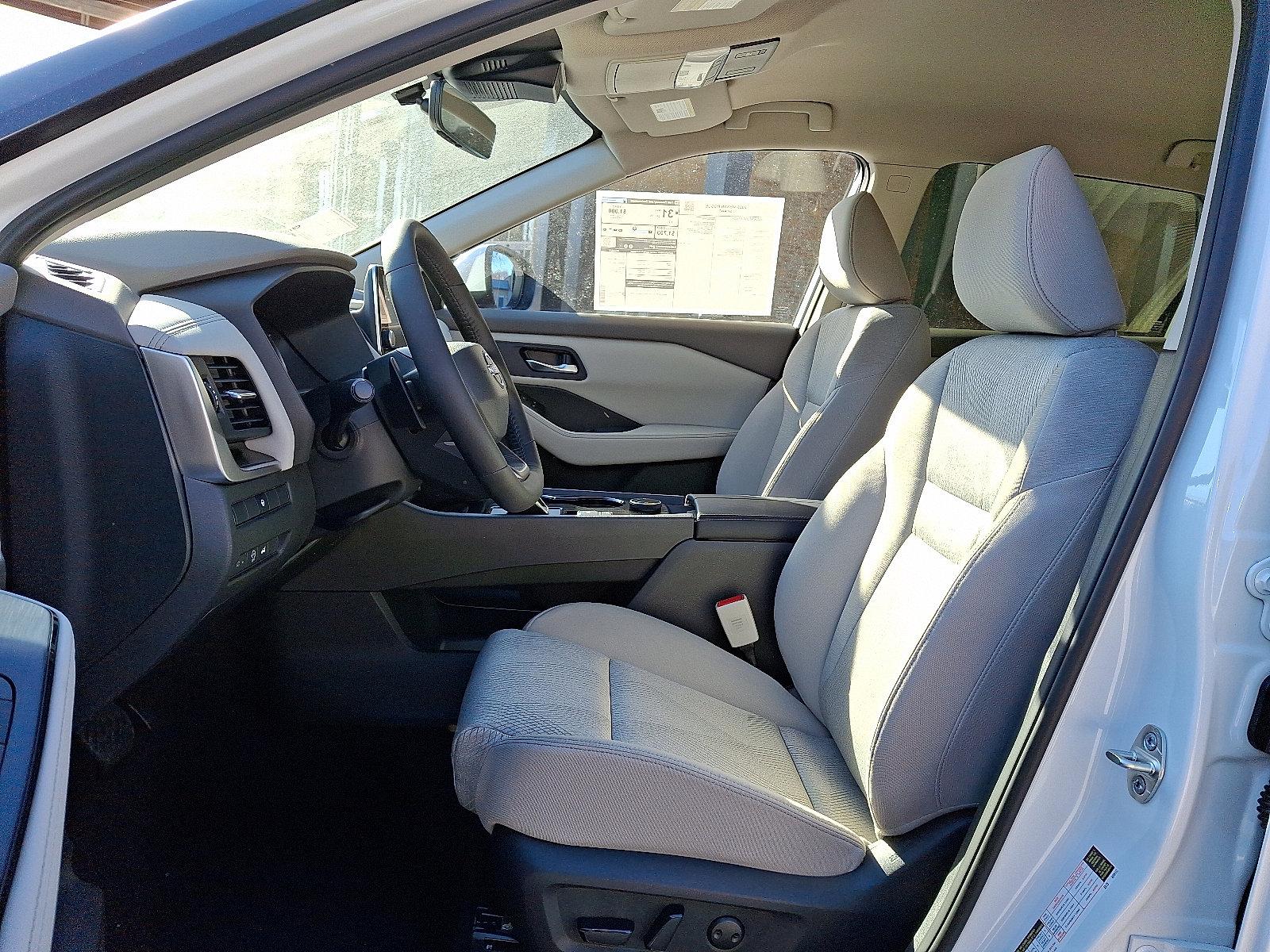 2025 Nissan Rogue Vehicle Photo in Jenkintown, PA 19046