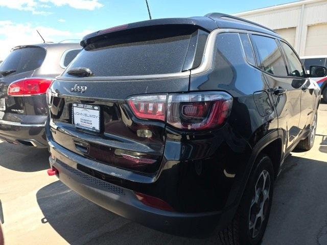 2022 Jeep Compass Vehicle Photo in ENGLEWOOD, CO 80113-6708