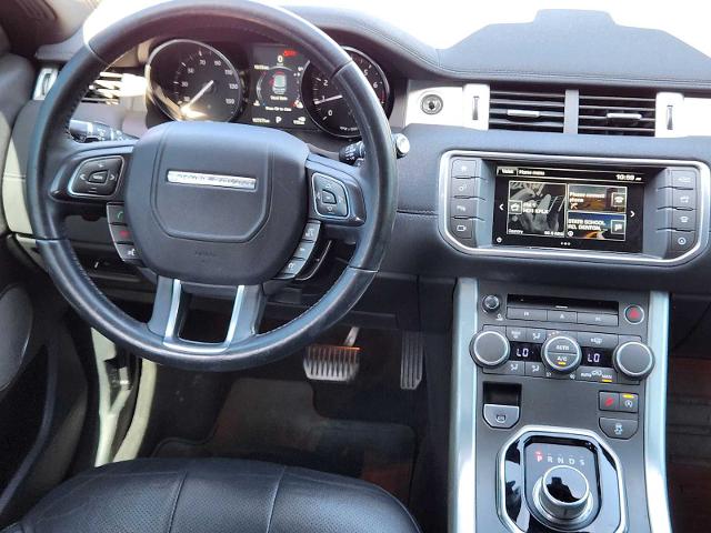2016 Range Rover Evoque Vehicle Photo in DENTON, TX 76210-9321