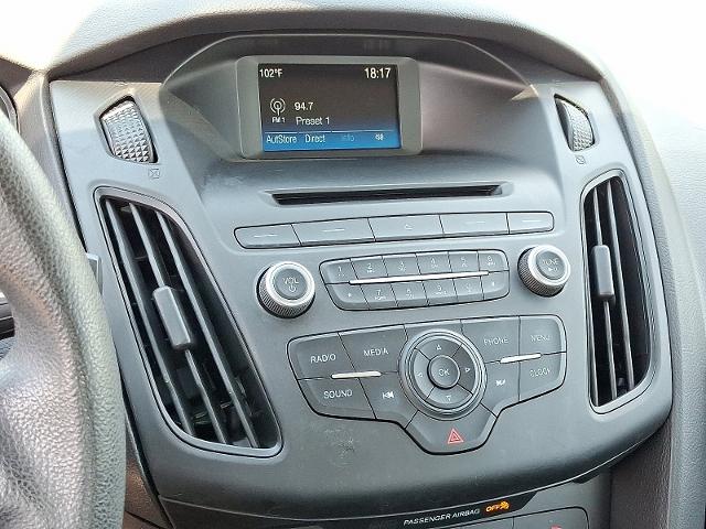2017 Ford Focus Vehicle Photo in HARRISBURG, PA 17111-1033