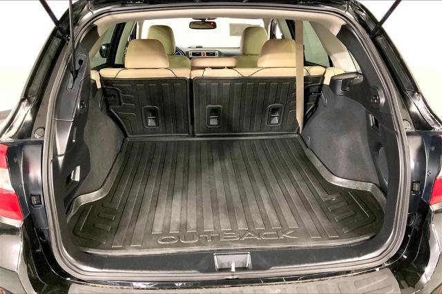 2016 Subaru Outback Vehicle Photo in Lees Summit, MO 64086