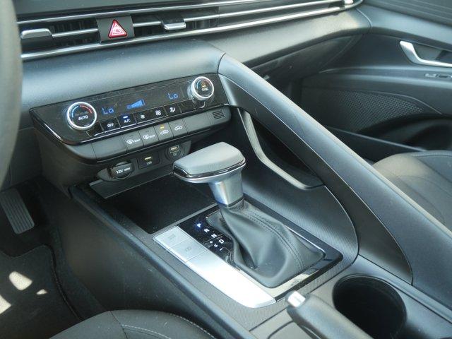 2022 Hyundai ELANTRA Vehicle Photo in Nashua, NH 03060