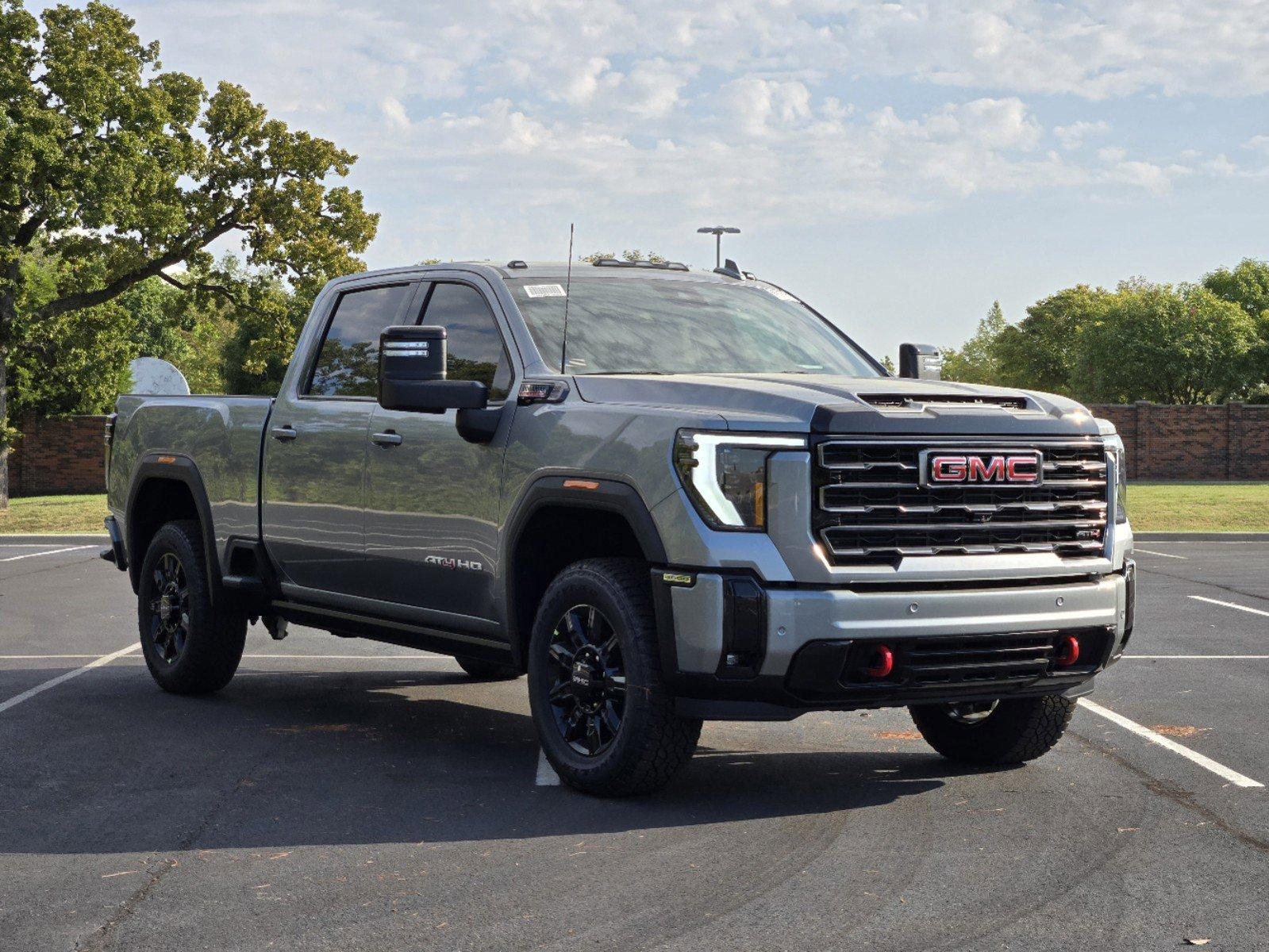 2025 GMC Sierra 2500 HD Vehicle Photo in DALLAS, TX 75209-3016