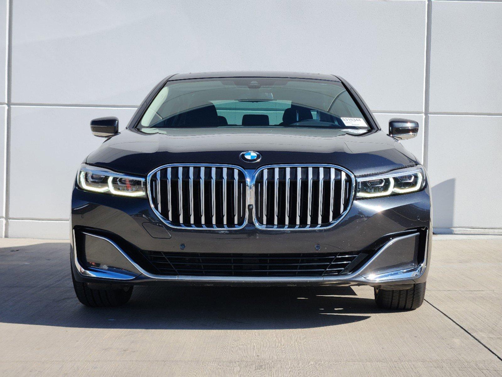 2022 BMW 740i Vehicle Photo in PLANO, TX 75024