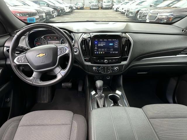 2022 Chevrolet Traverse Vehicle Photo in SAINT JAMES, NY 11780-3219