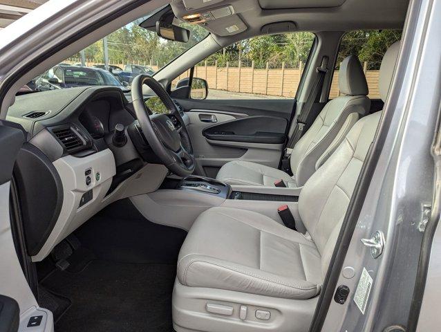 2022 Honda Pilot Vehicle Photo in San Antonio, TX 78230