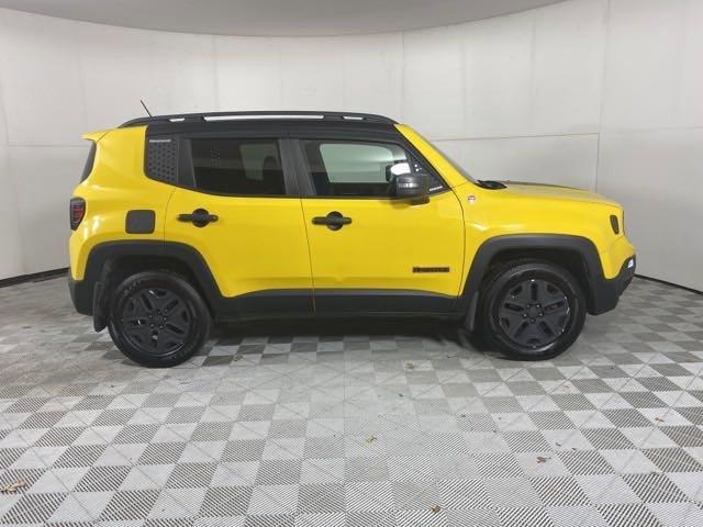 2016 Jeep Renegade Vehicle Photo in MEDINA, OH 44256-9001