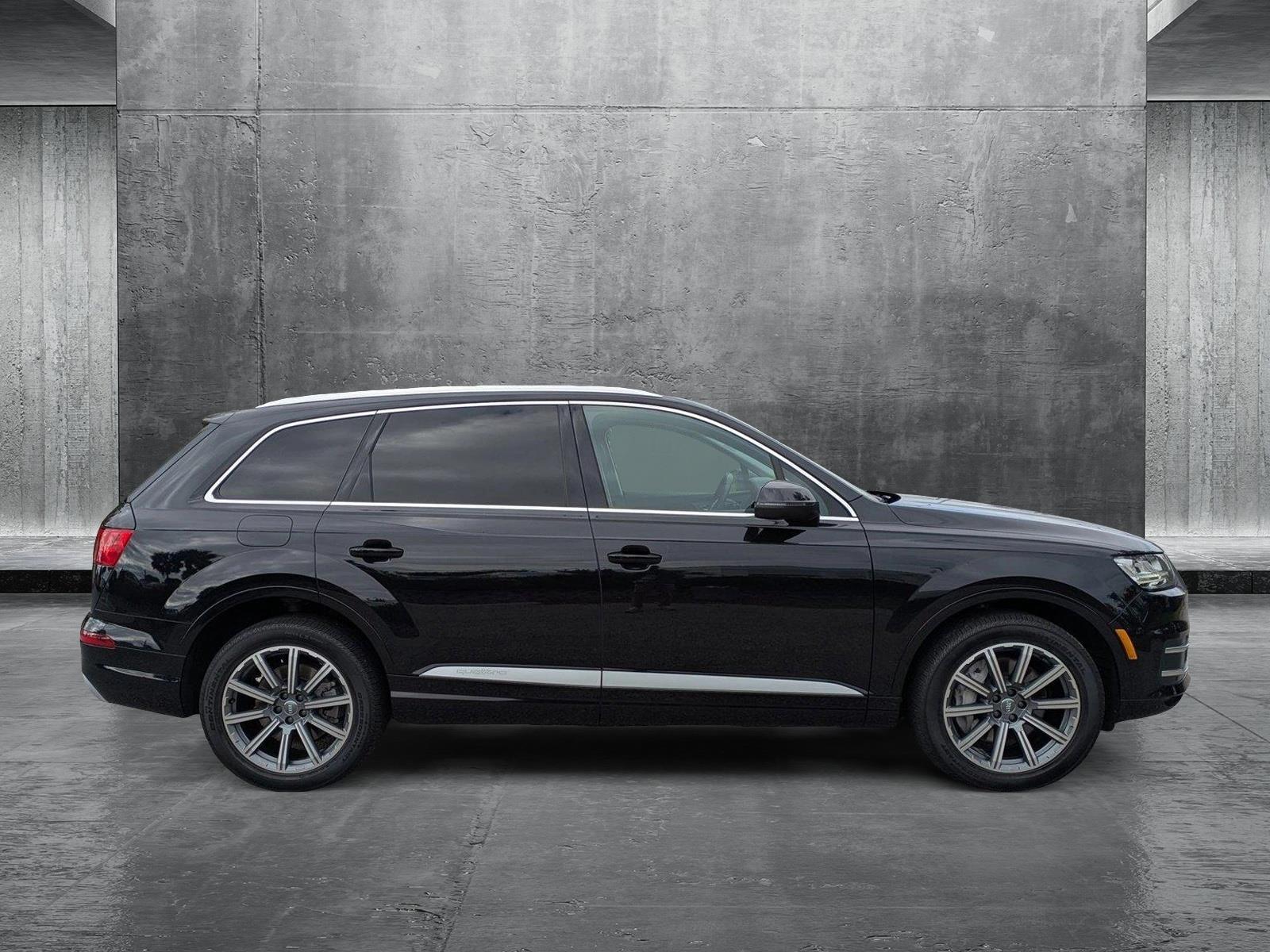 2019 Audi Q7 Vehicle Photo in Sarasota, FL 34231